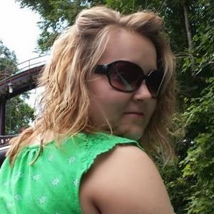 Meet your Posher, Becky